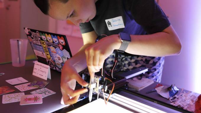 Jugend hackt Community Talk mit bleeptrack: Code, Kunst und Code-Kunst